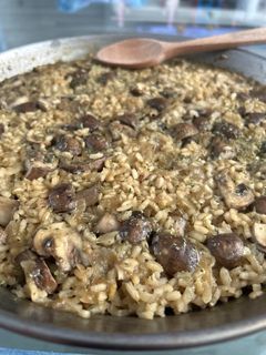 Una foto de Arroz con setas