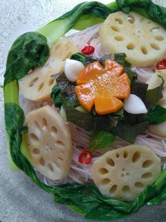 Hình của món Bún lứt trộn rau củ.