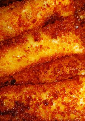 A picture of Chicken cheese rolls.