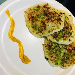 A picture of Suji uttapam.