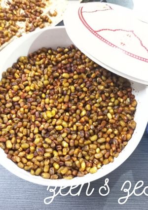 A picture of Oven Roasted Whole Green Gram or Sabut Hari Moong.