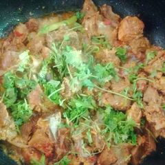 A picture of Mutton karahi.