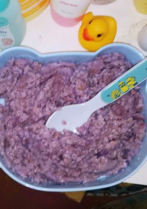 Foto resep Mp asi 8+ oatmeal, ubi ungu, keju