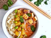 Una foto de tofu con calabaza