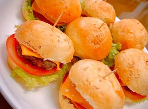 Hình của món Hamburger mini 🍔.
