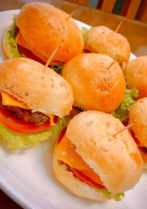 Hình của món Hamburger mini 🍔.