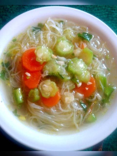 Foto resep Sop oyong bihun