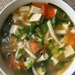 A picture of Vietnamese Tofu Chive Soup.
