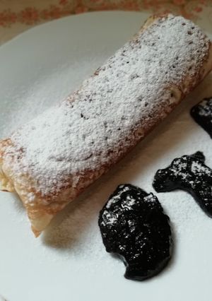 O poză a rețetei Clătite cu finetti și dulceață de struguri.