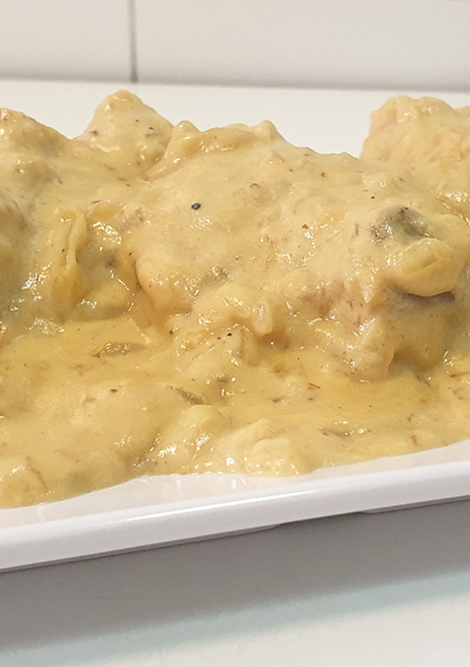 Una foto de Pollo con salsa de mostaza