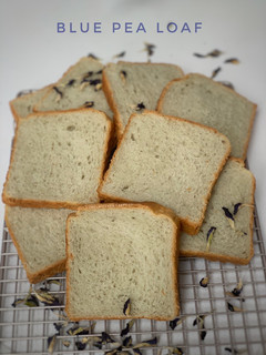 Foto resep Roti Tawar Bunga Telang