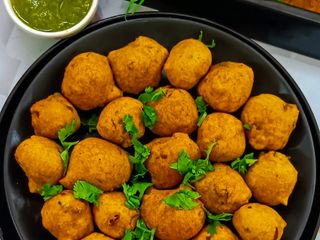 मिक्स दाल पकौड़ी प्रोटीन से भरपूर (Mix Dal pakodi protein se bharpur)