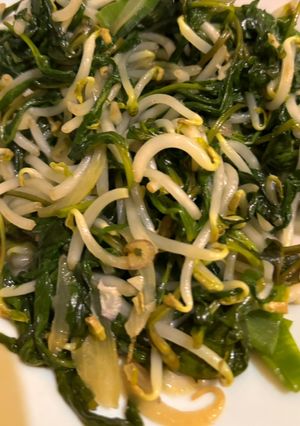 Foto resep Tumis sederhana kangkung mix toge / kecambah