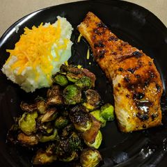 A picture of Browned Butter Honey Garlic Salmon.