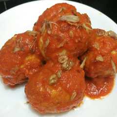 รูปของ Telur Bumbu merah simple