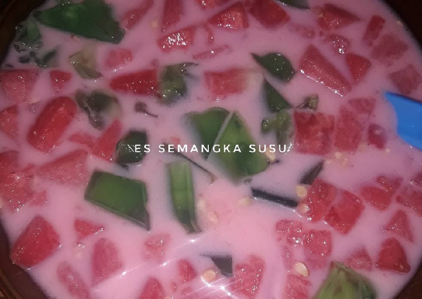 Es semangka susu
