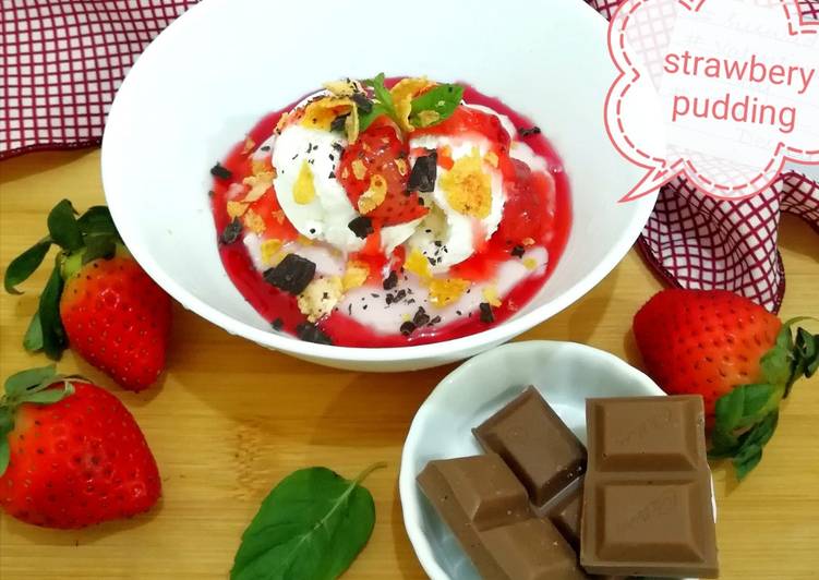 Steps to Make Award-winning Strawberry Pudding With Frozen Yogurt And Strawberry Reduction