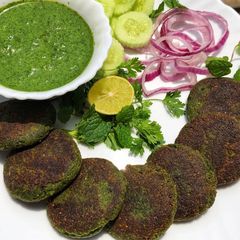 A picture of Chicken Hara Bhara Kabab.