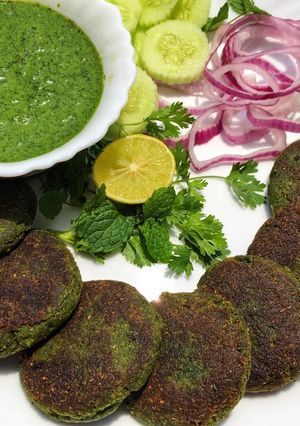 A picture of Chicken Hara Bhara Kabab.