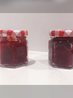 Una foto de Mermelada de fresa en panificadora Lidl