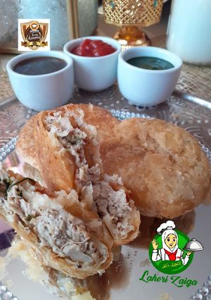 A picture of Chicken kachori.