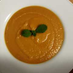 A picture of Crema de verduras.