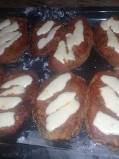 Una foto de Milanesas de berenjenas a la napolitana!!!!