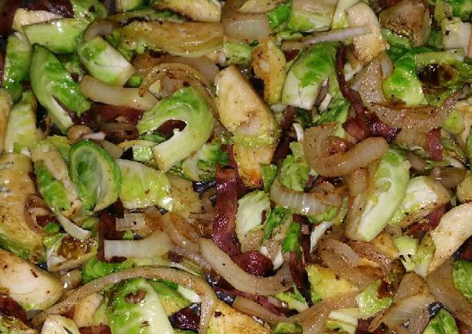 How to Prepare Super Quick Homemade Sautéed Brussels Sprouts