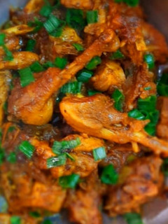 A picture of Buttery Golden Glaze Chicken.