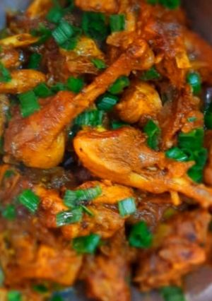 A picture of Buttery Golden Glaze Chicken.