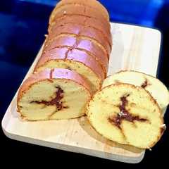 รูปของ Bolu Gulung lembut