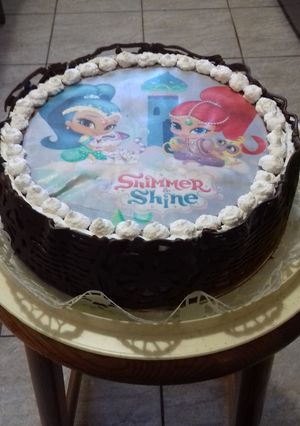 Születésnapi csokoládétorta recept fotója