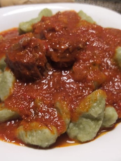 Una foto de Ñoquis soufflé de espinacas
