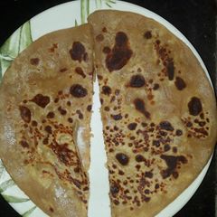 A picture of Cheese paratha.