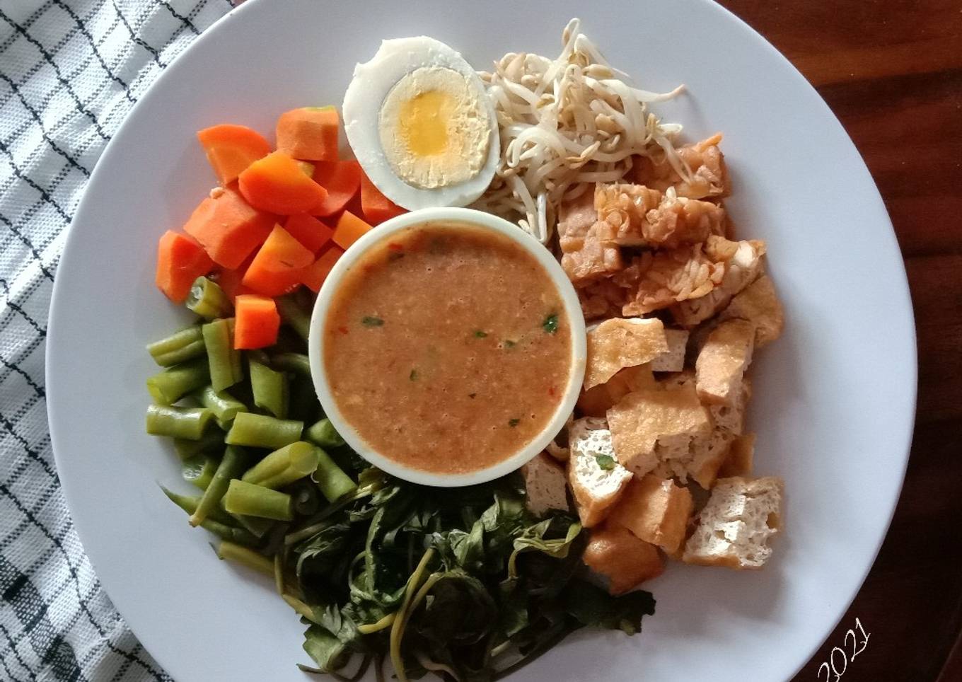 Gado-Gado