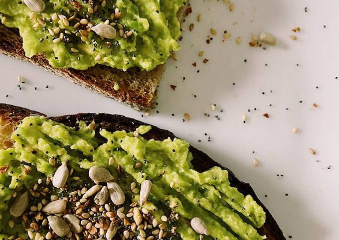 How to Make Quick Avocado toast with spicy topping🥑💚