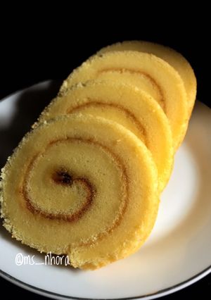 Foto resep Bolu Gulung Putih Telur Kukus