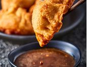 Una foto de dumplings con harina de trigo