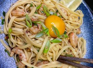 Foto principal de Chili oil noodles con gambas y chipotle