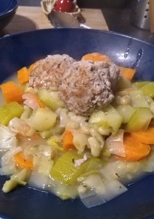 Une photo de Boulette d'agneau et flageolet
