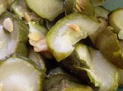Una foto de zucchini ensalada
