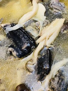 竹筍菇菇雞湯-簡易家常菜 的食譜成品照片