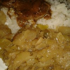 A picture of Cabbage with potatoes.