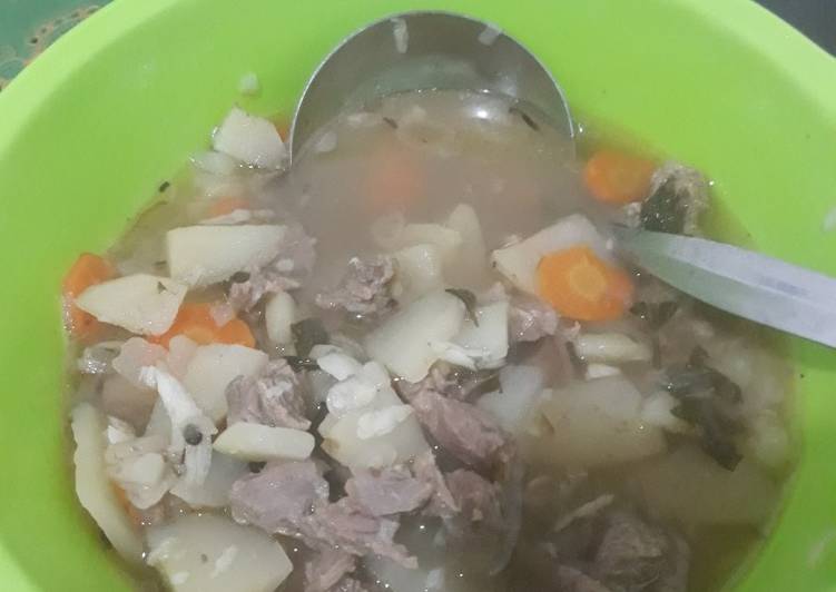 Cara Mudah Menyiapkan Sup Daging Sapi Lezat Sekali