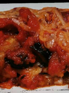 Una foto de Berenjenas al horno con orégano y mozzarella