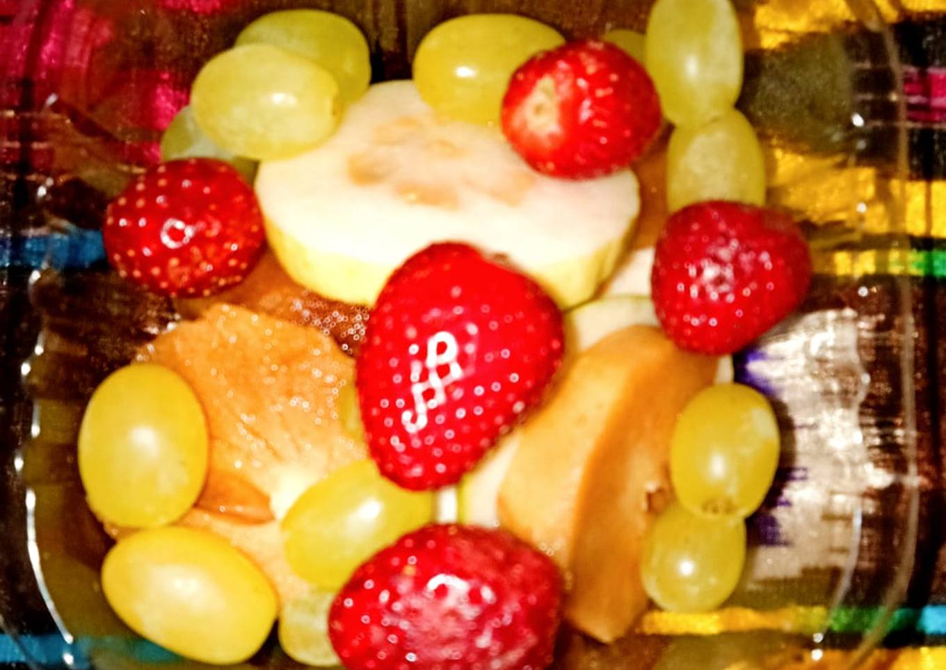 Healthy fruits mix
