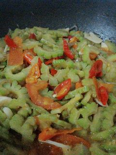 Foto resep Oseng pare