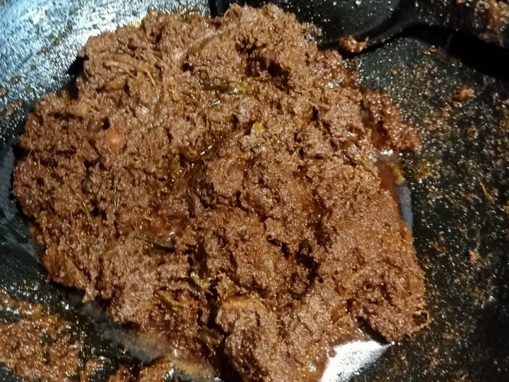 Cara Mudah Membuat Resep  Rendang daging sapi yang Menggugah Selera, Bikin Ketagihan