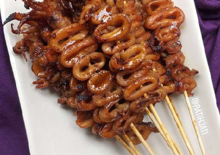 Sate Cumi 🐙