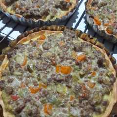 Una foto de Tartitas de carne picada y vegetales